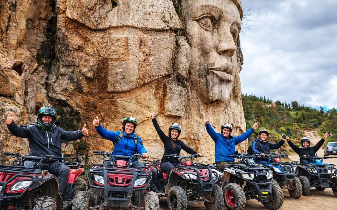 Tour Machu Picchu en carro 2 días