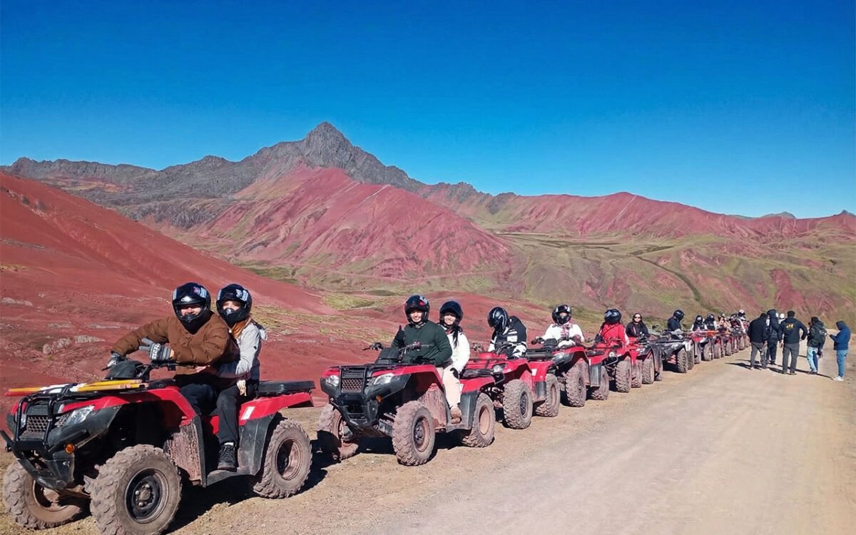Tour Cuatrimoto Montaña de Colores y Valle Rojo